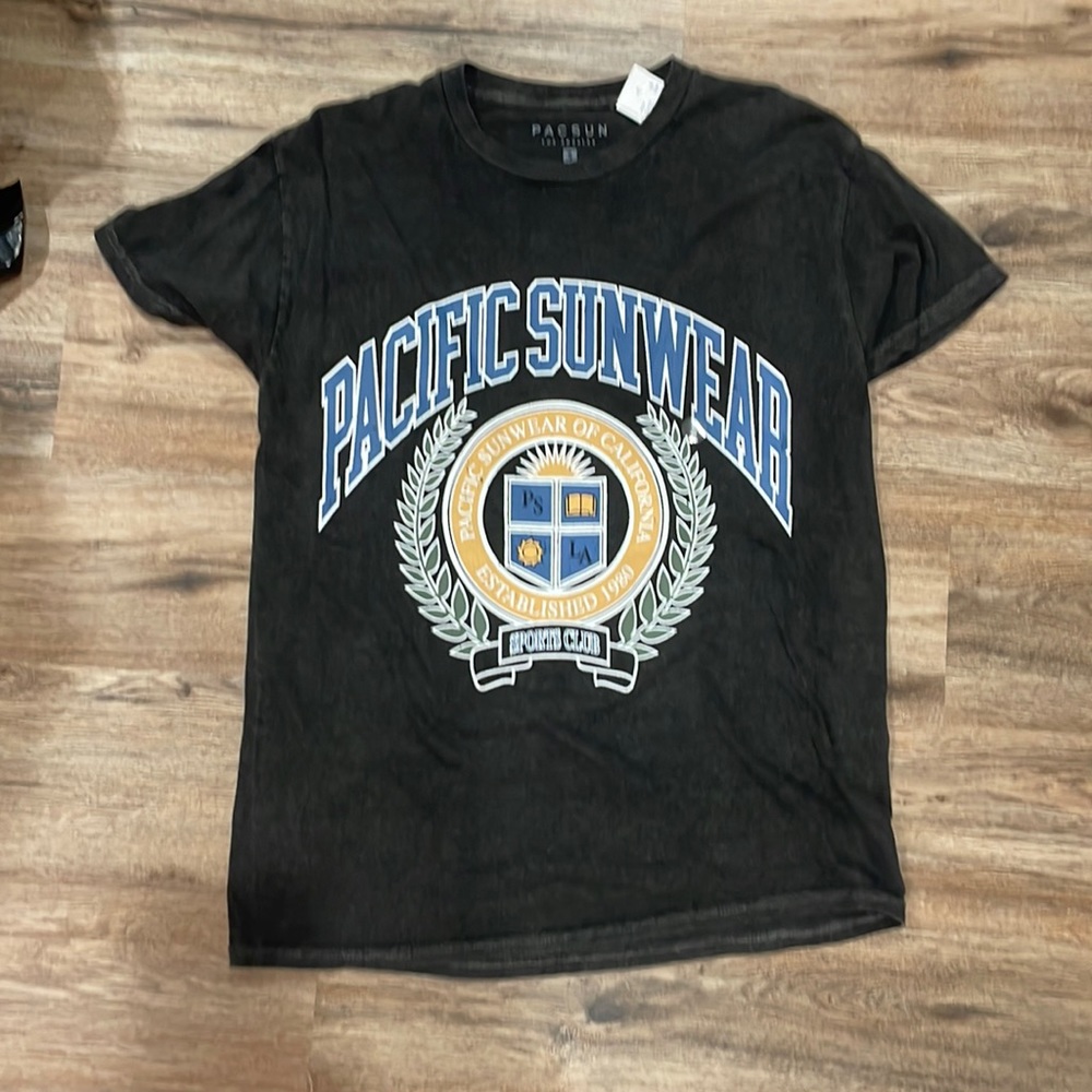 Pacsun brand new teeshirt
